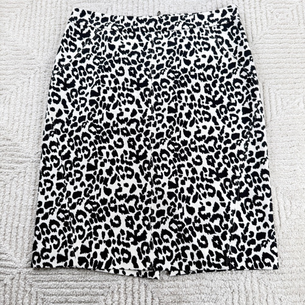 Ann Taylor Leopard Pencil Skirt Womens 6 Black White Animal Print Office Siren